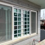 대구방범창 달서구 감삼동에 위치한 주택 창가에 격자방범창 시공해드렸습니다.