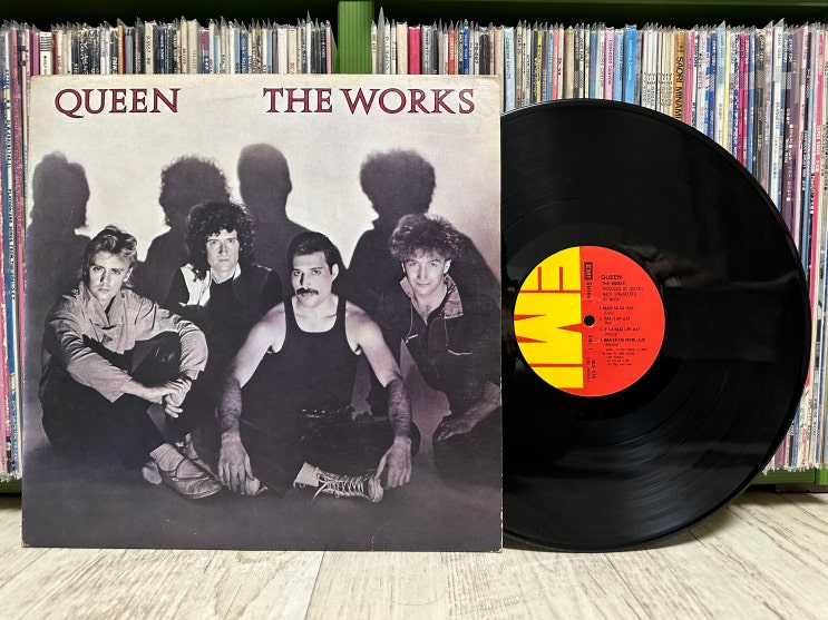Queen(퀸) - Radio Ga Ga (Album / 12