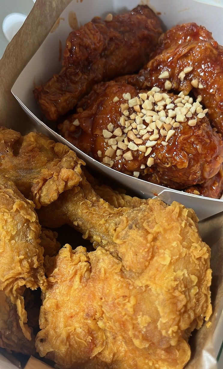 자담치킨 핫후라이드 아직안먹어봤니 매콤 바삭 그잡채 : 네이버 블로그 자담치킨 핫후라이드 아직안먹어봤니 매콤 바삭 그잡채 : 네이버 블로그