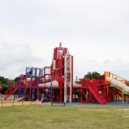 오키나와 종합운동공원 놀이터 주차장, 시설 (이온몰라이카무 근처)