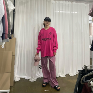 230518 김보라 인스타그램 속 인디 핑크 팬츠 옷 / 패션 정보 @엔조블루스 ENZO BLUES / 김보라 사복 / 컬러 팬츠