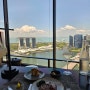 싱가폴 100불 이하 고급스러운 레스토랑 추천 - Burger & lobster / SKAI bar