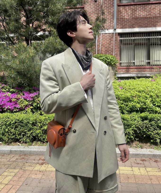 이동욱 리프컷 헤어스타일과 여름 남자 데일리 꾸안꾸 남친룩 코디 : 네이버 블로그