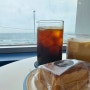 [부산 카페]_청사포역 바다가 보이는 바다뷰 카페 에이치어스