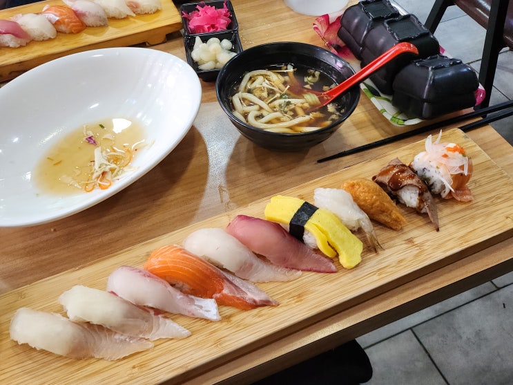 포항 시내 맛집 홍초밥 (내돈내산) : 네이버 블로그