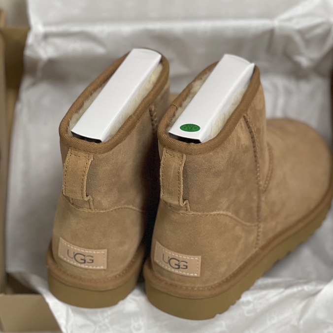 어그(UGG) : 올겨울에는 미니가 대세 ‘1016222 클래식 미니 Classic Mini II 체스트넛’ 내돈내산 후기 ...