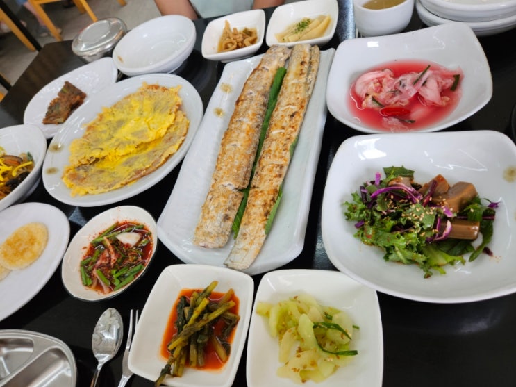 [제주시 맛집] 채우다 - 제주 시내에서 맛있는 한정식으로 갈치구이와 육전 맛보기! (기름떡도 먹을 수 있는 곳!) : 네이버 블로그