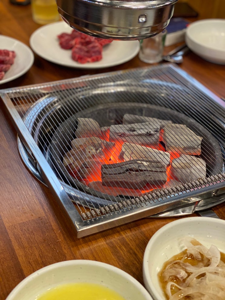 아이들과 함께 방문하기 좋은 한우 맛집 : 황소놀이터 한우전문점