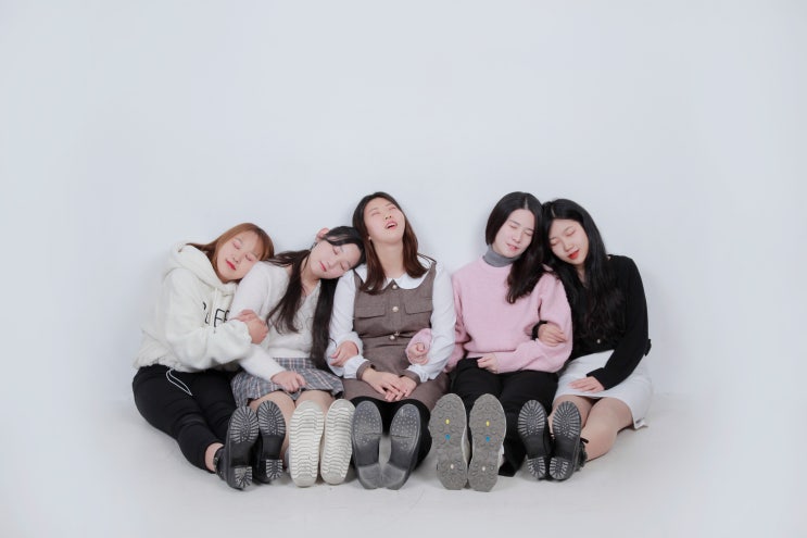 [노원 사진관/노원 우정사진] 시험 끝났다! 친구와 함께 사진 찍어요! : 네이버 블로그