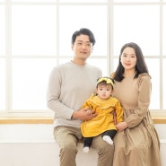 가족사진 컨셉이 예쁜 대전 궁동 사진관온김에