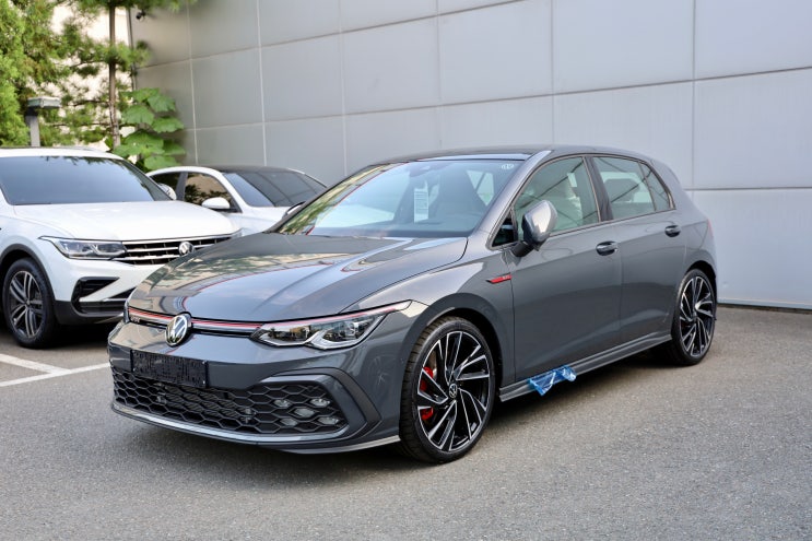 폭스바겐 골프 GTI 돌핀 그레이 메탈릭 출고차량 외관 간단 구경기