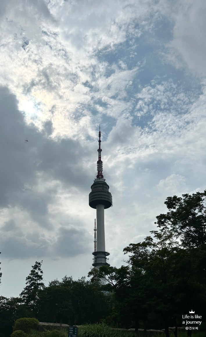 N서울타워 남산타워 전망대 가는법! 기념품 선물 종류? (+ 물품보관소) : 네이버 블로그