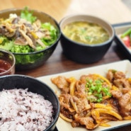 강남역 직장인의 점심 맛집~ 숯불고기가 맛있는 '안녕숯불'