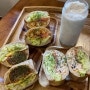 서울 신림 브런치 카페 맛있는 샌드위치와 미숫가루 '읍천리 382 신림점'