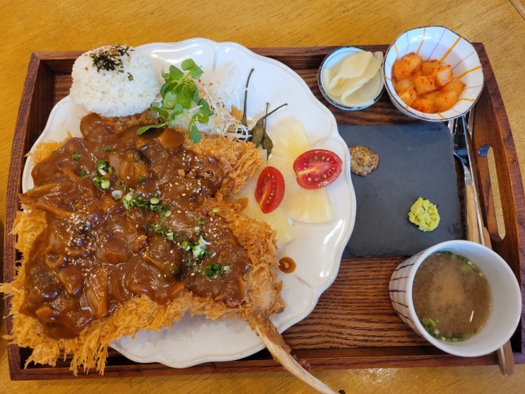 [창원 맛집] "동백카츠" 사파점 / 돈까스 , 파스타 맛집