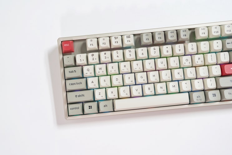 레트로 감성의 기계식 키보드 키크론 K8 PRO Retro 저소음 갈축 : 네이버 블로그