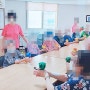 2023년 미소요양원 어르신들과 여가프로그램 "컵 캐치볼"로 스트레스 해소!