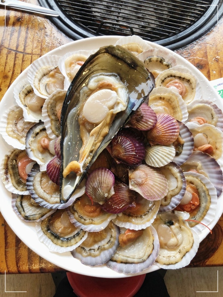 을왕리 바다보며 조개도 먹고 회도 먹고 - 동해 회 조개구이 : 네이버 블로그