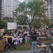 김포 아파트 축제 200인치 스크린 빔프로젝터 대여 렌탈로 야외에서 영화상영