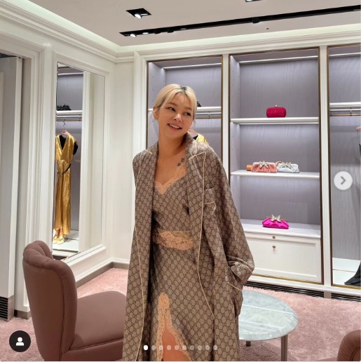 현대백화점 구찌 방문한 송해나 옷 가방 어디꺼 GUCCI : 네이버 블로그