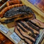 체크인: Hutchins BBQ, 유명한 텍사스 바베큐 맛집
