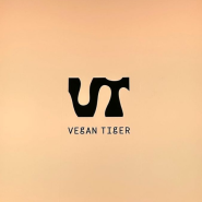 2024 S/S 서울 패션위크 - VEGAN TIGER(비건 타이거) 양윤아 디자이너