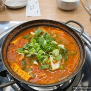 상무지구김치찌개 해남집 2인세트(뚝배기제육+김치찌개)