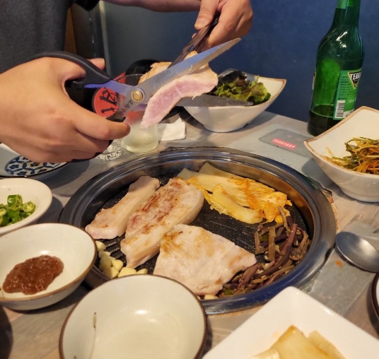 핑크빛 통 항정살 맛집! 서산 명심이네 : 네이버 블로그
