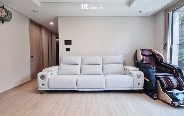 리클라이너 4인 소파로 안락한 거실 완성! 🚚배송후기🚚 : 네이버 블로그