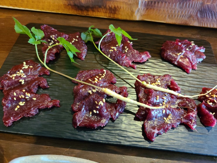 (안산 맛집) 쫀득한 뭉티기가 맛있는 전통선술집 추천_ 슈룹 : 네이버 블로그