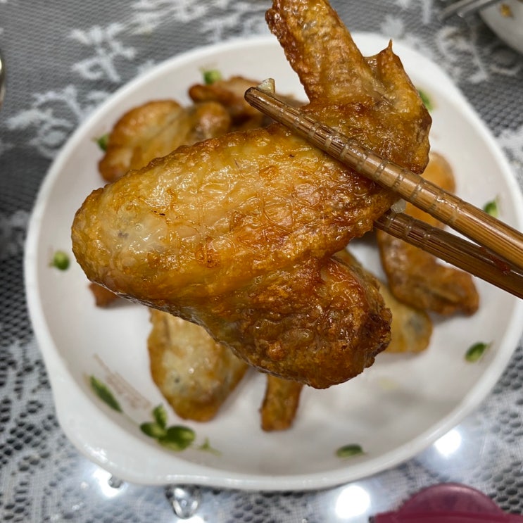 마니커치킨 옛날통닭 바사삭 치킨윙 맛있는 에어프라이어 요리 닭날개 칼로리 : 네이버 블로그
