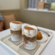 철산카페 리를띵즈 커피와 스콘이 맛있는 예쁜 공간