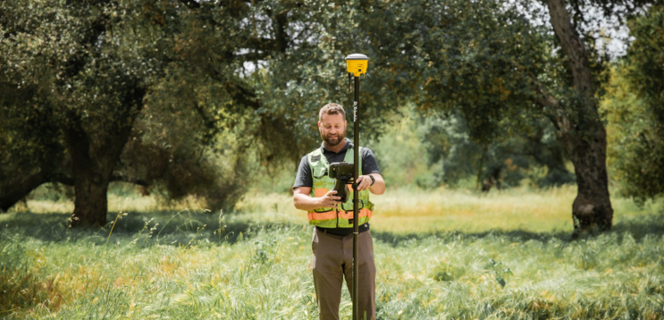 [GPS측량기]Trimble(트림블) R12i/R12/R780 측량용GNSS수신기 간략비교표 (지오솔루션즈) : 네이버 블로그