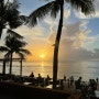 괌 신혼여행 4일차: 마이크로네시아몰(타미, 캘빈, 마이클코어스 등) - 투몬비치 - 두짓타니 수영장 - 더비치바(석양맛집)
