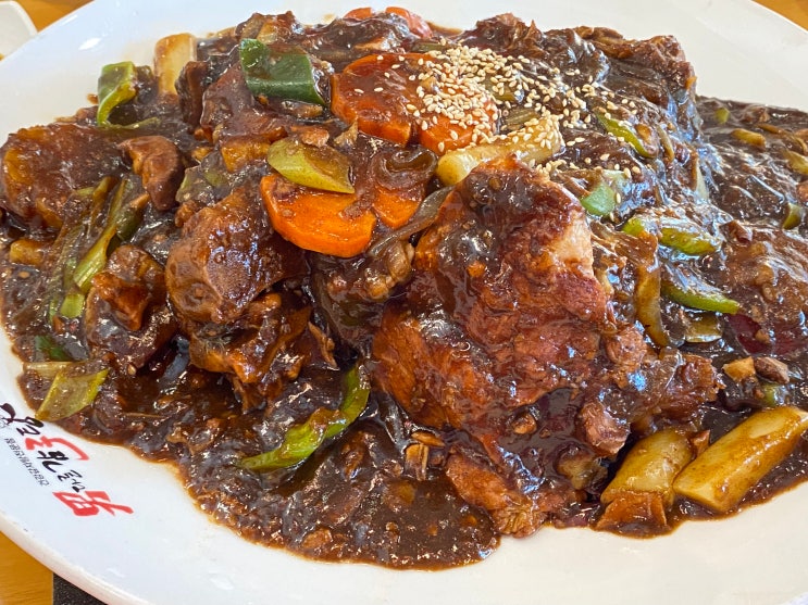 경산 중산동 맛집  남다른감자탕 중산점 뼈찜 먹었어요