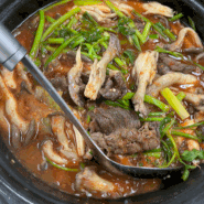 [춘천맛집]줄서서 먹는 춘천백일칼국수 ::)) 소고기버섯전골 + 만두 맛집