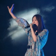 가수 김현정의 꾸준한 문화 공연
