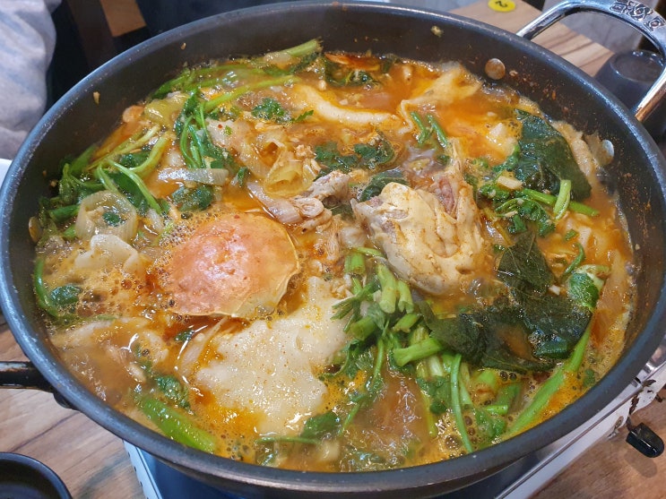 [일산 매운탕, 임진강털레기매운탕] 메기 부드럽고 존맛탱, 수제비 무한리필 : 네이버 블로그