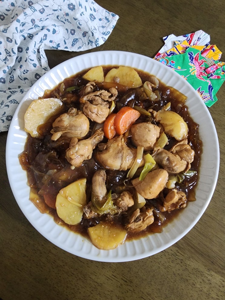간장닭찜 안동찜닭 매콤 닭찜 간장닭조림 닭 요리 : 네이버 블로그