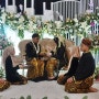 수라바야, 호텔에서의 어느 인도네시아 결혼식