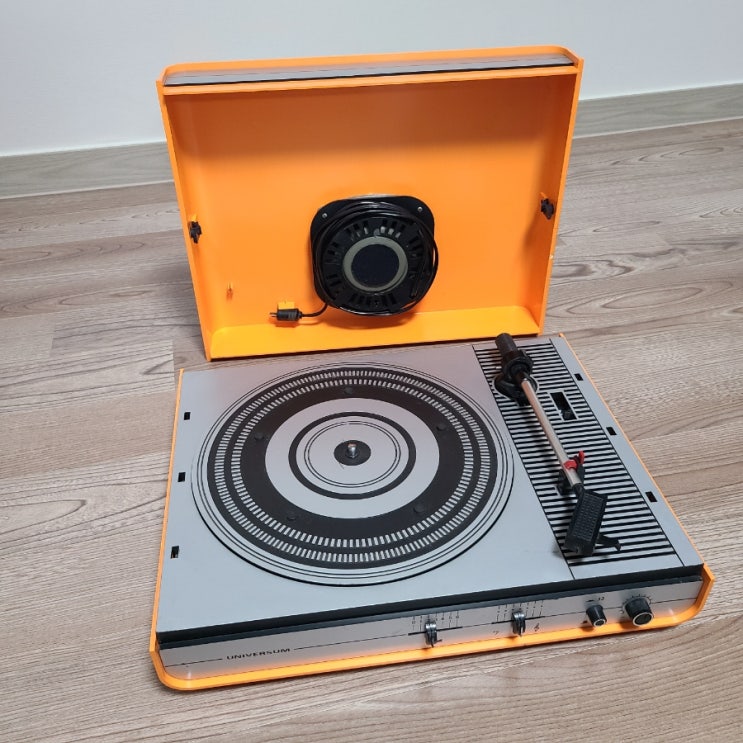 Universum FV5545 Suitcase Turntable : 네이버 블로그