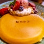 후쿠오카 백금다방 팬케이크가 유명한 일본 디저트 카페