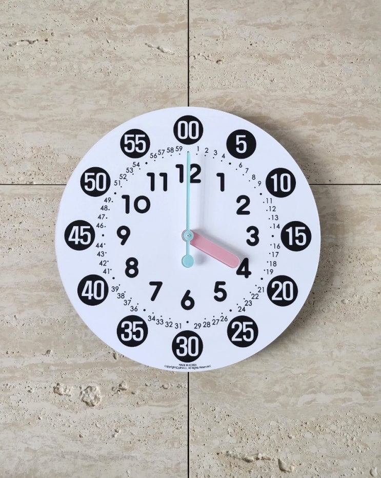 Free Printable Clock Face for Kids