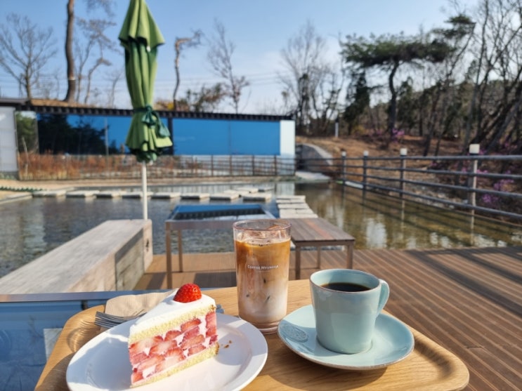 경주데이트코스... 디저트 맛집 커피명가 경주무장산점