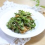 민들레무침 맛과 영양을 다잡은 지중해식 샐러드 민들레 무침 요리
