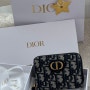 디올 지갑 • 디올 30 몽테인 오블리크 동전지갑 / Dior 30 montaigne voyageur coin purse