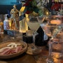 [교동 술집] 와인바 디바 di bar : 교동 입구에 있는 유럽 감성 술집.. 집에가기 전 한잔 털어넣기 좋은 곳.