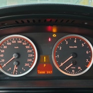 2006년식 E60/5시리즈/BMW530i 고질병 : 엔진오일 누유수리 및 파워오일 교환기.