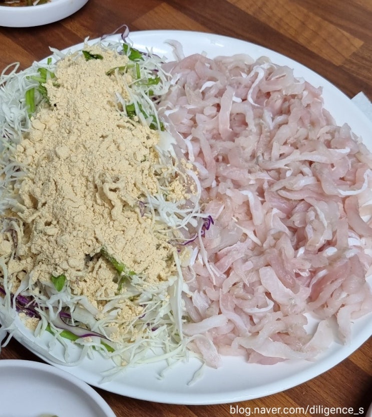 용산/용산역 - 노포 분위기 물씬! 막회 맛집, 원효로막회 : 네이버 블로그