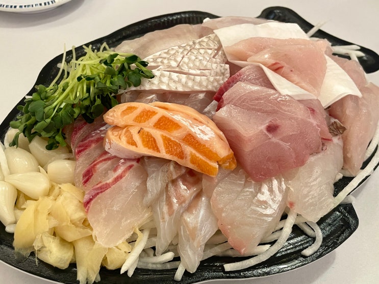 노량진 수산시장 일성수산 프리미엄 모둠회, 부부전복 활새우, 초장집 청해진 대하소금구이 후기 + 주차정보 : 네이버 블로그